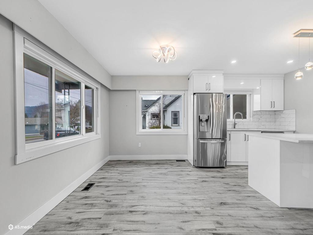 Listing Image for R3102903