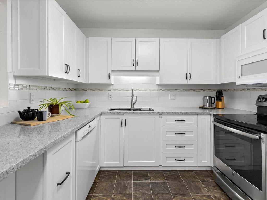 Listing Image for R3102923