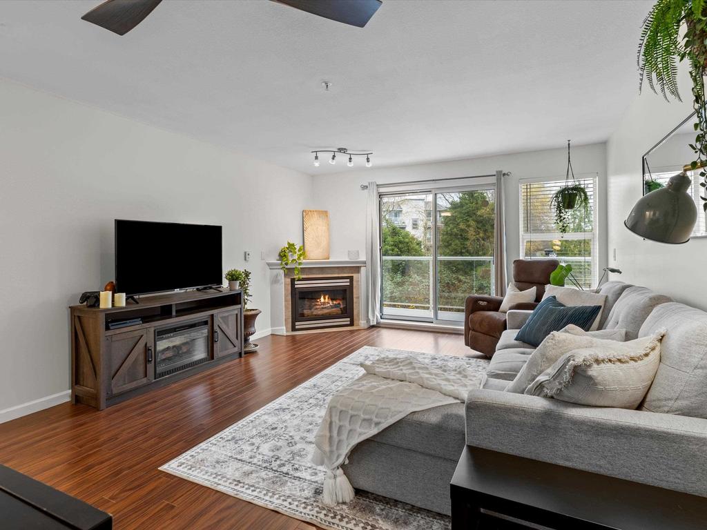 Listing Image for R3102923