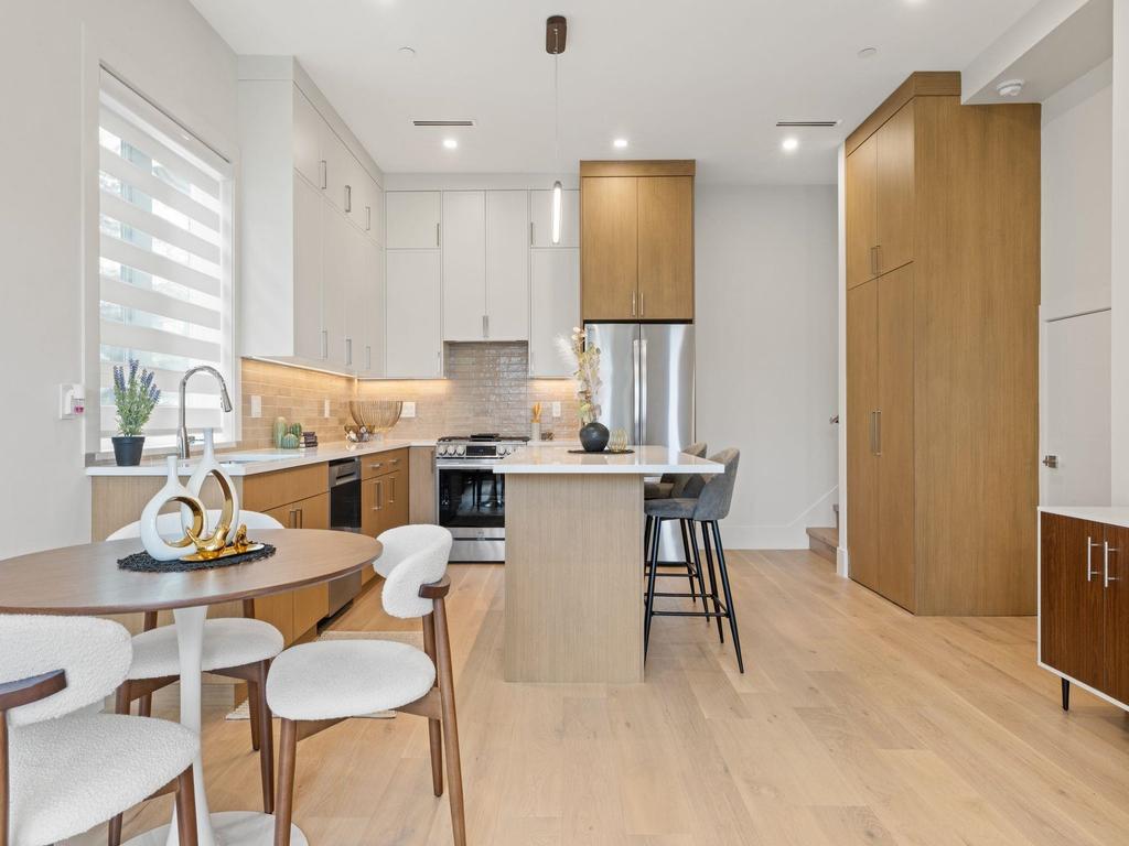 Listing Image for R3102924