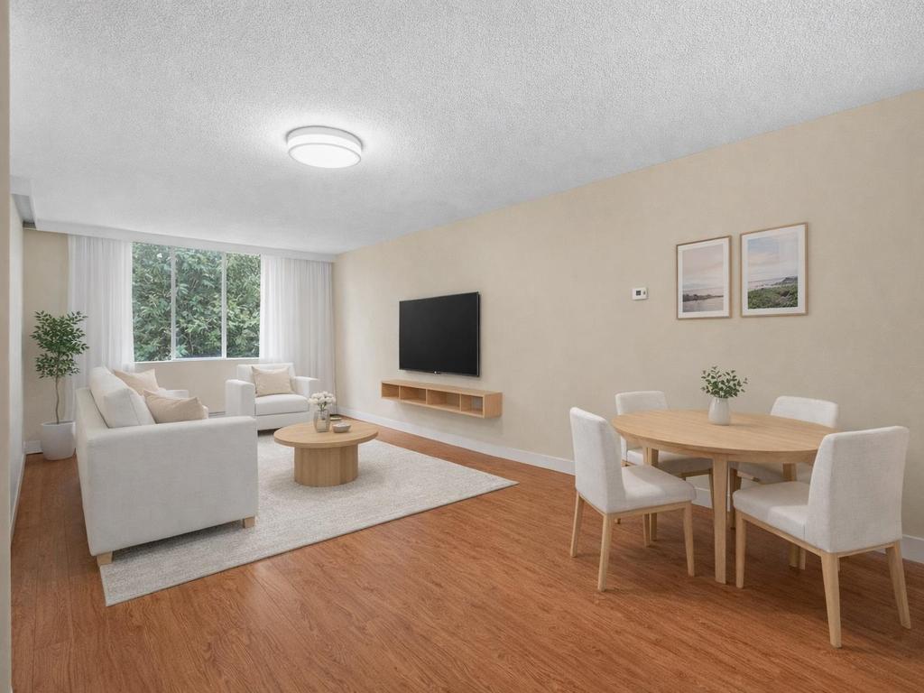 Listing Image for R3102957