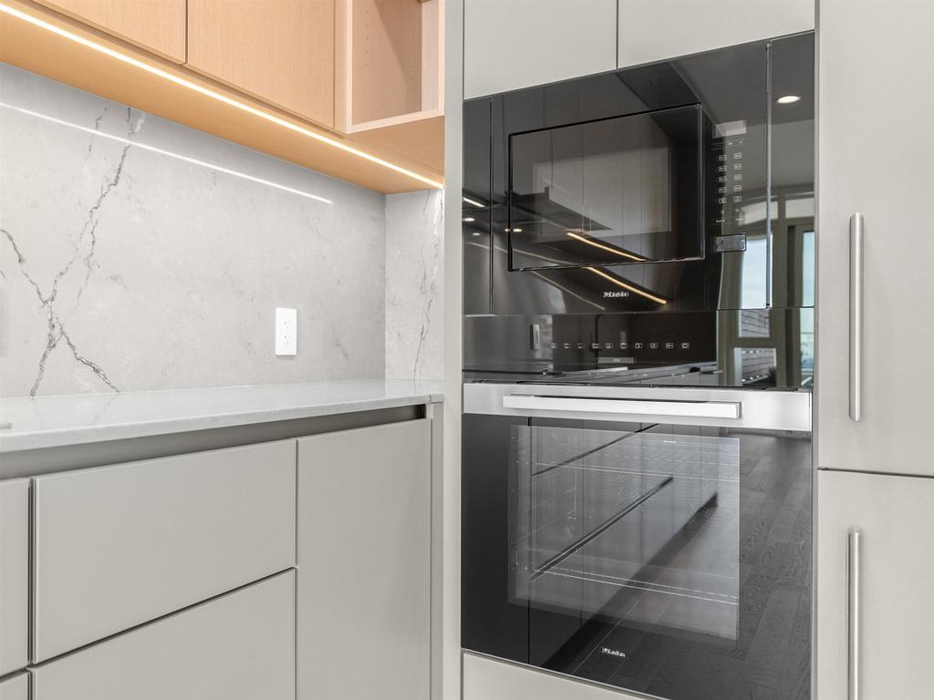 Listing Image for R3102976