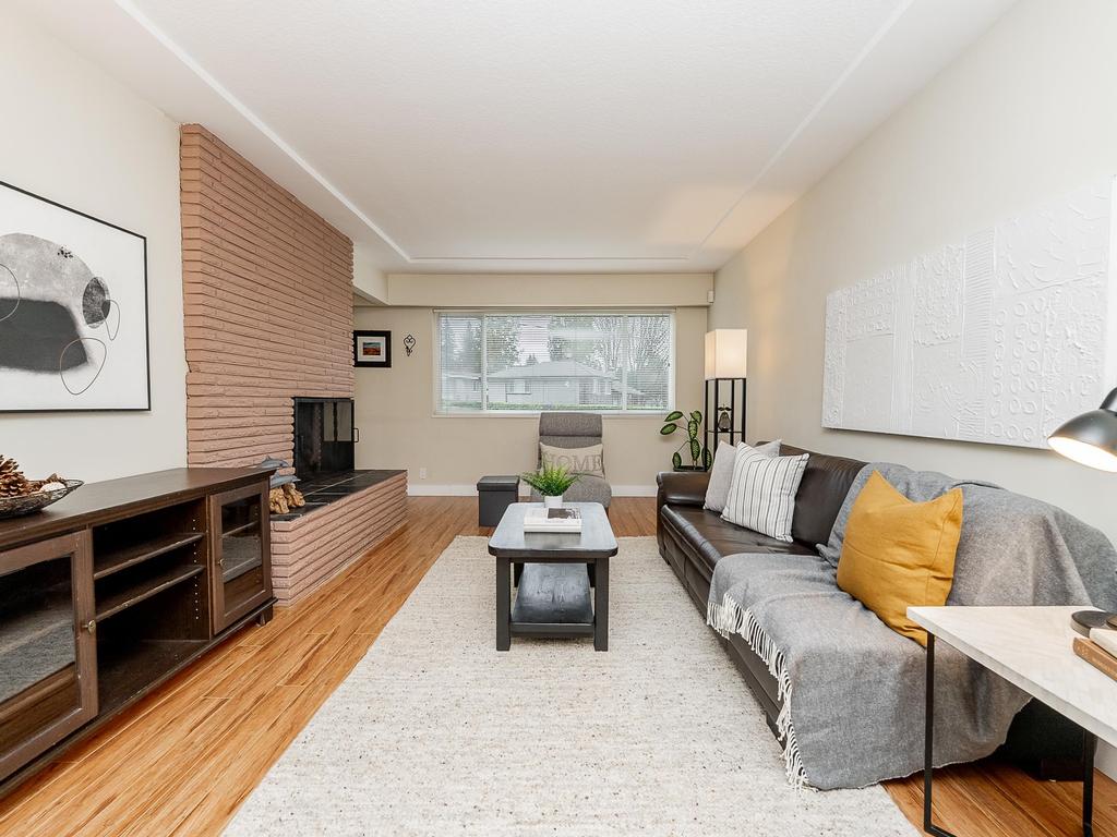 Listing Image for R3102983