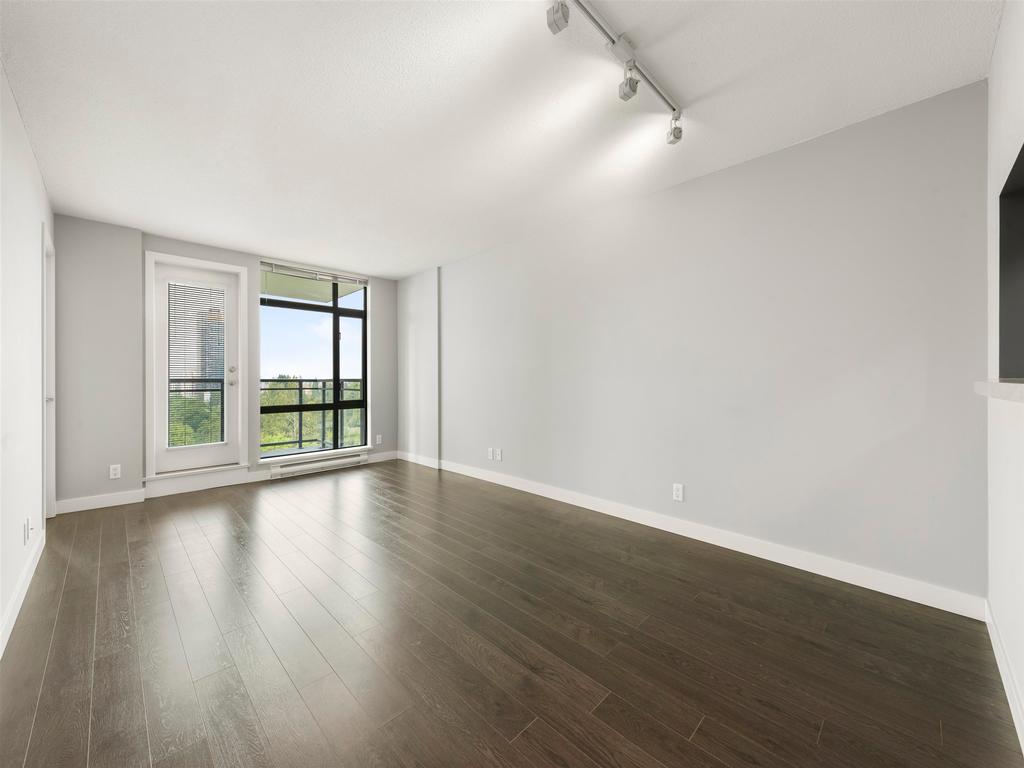 Listing Image for R3102992