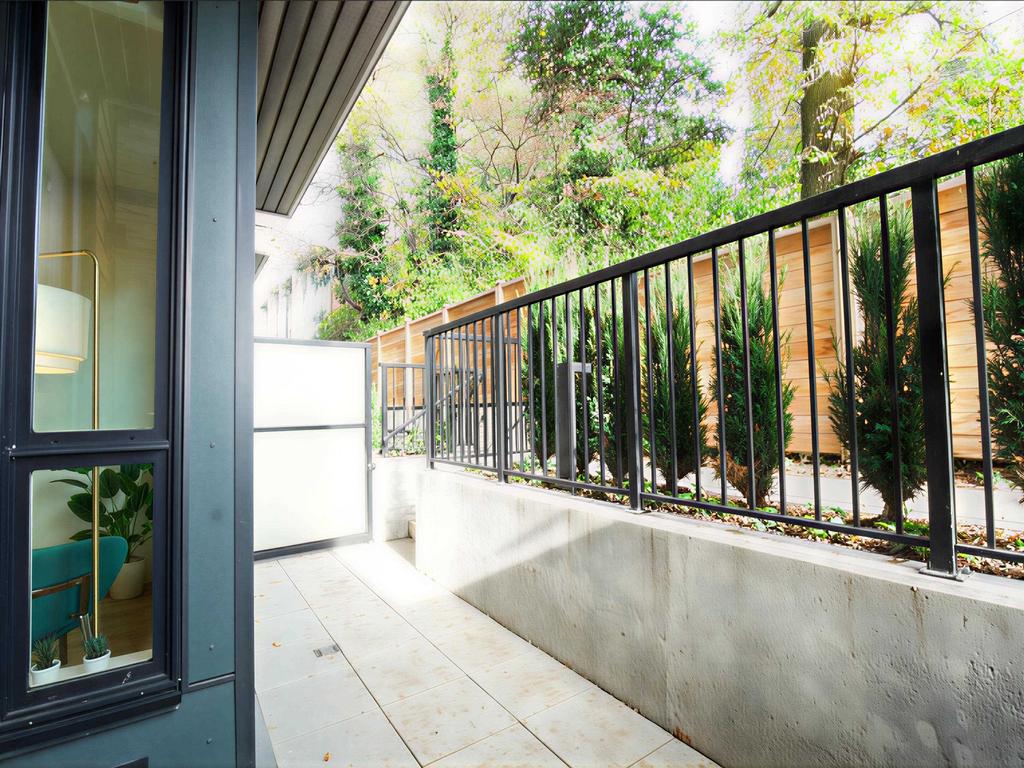 Listing Image for R3103004