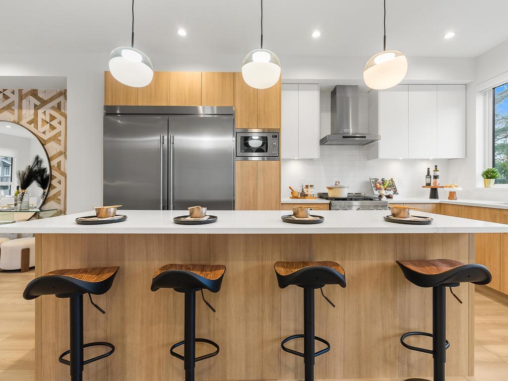 Listing Image for R3103005