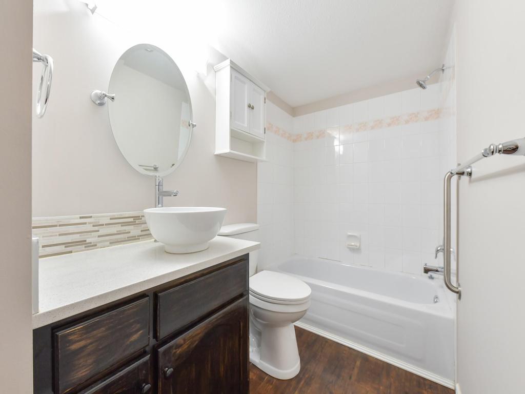 Listing Image for R3103023