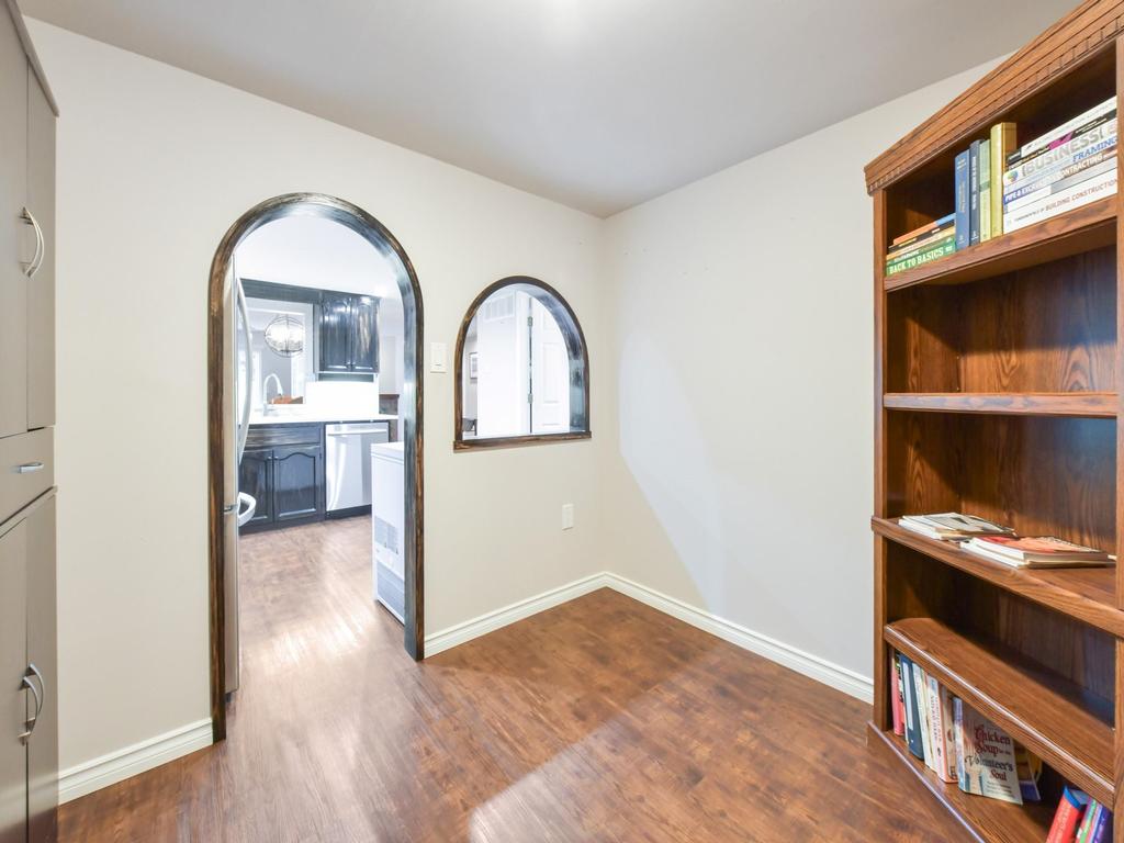 Listing Image for R3103023