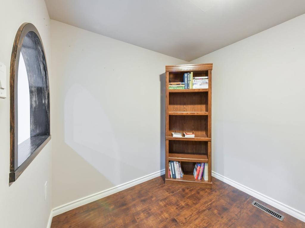 Listing Image for R3103023