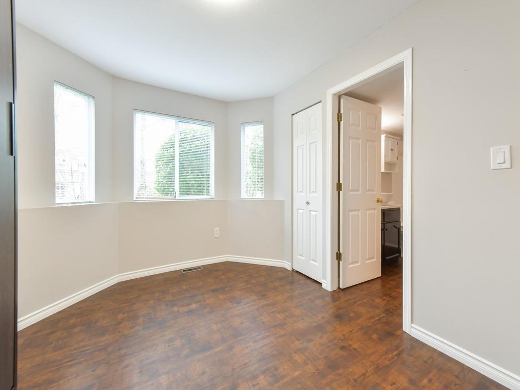 Listing Image for R3103023