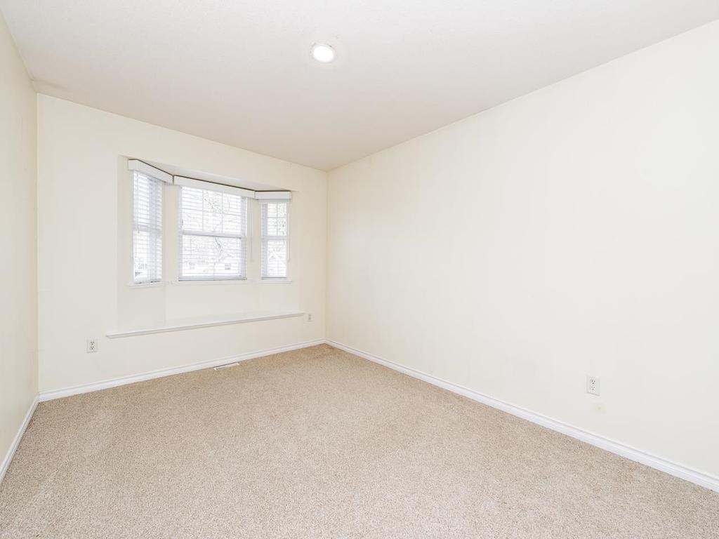 Listing Image for R3103027