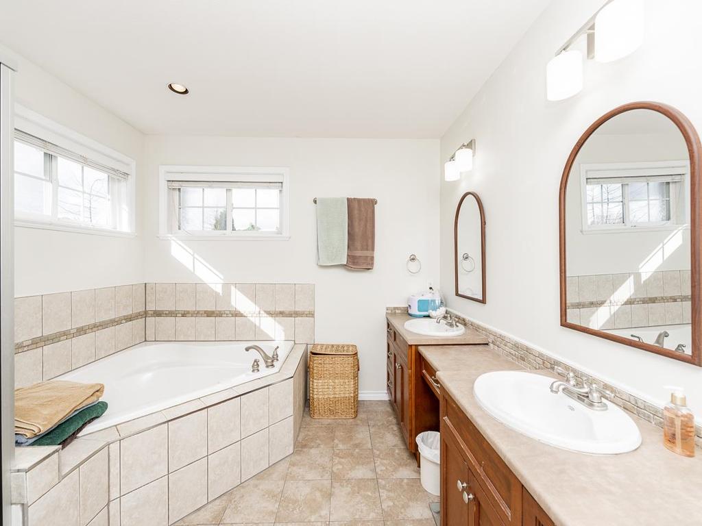 Listing Image for R3103027