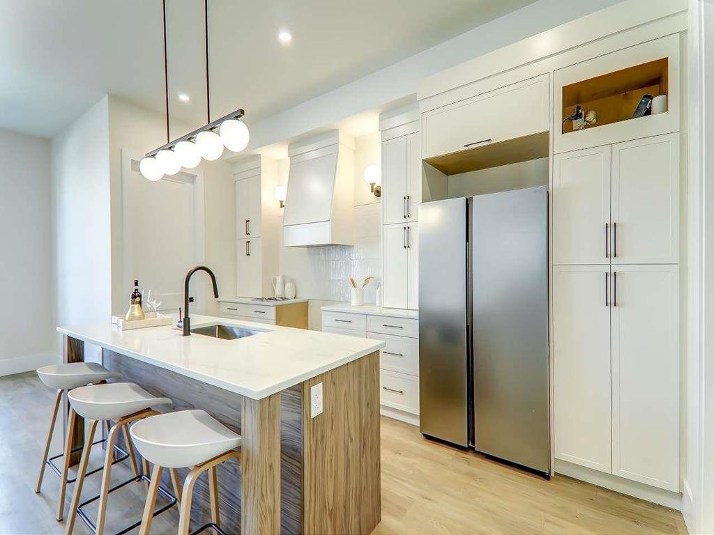 Listing Image for R3103039