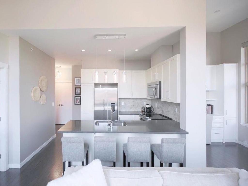 Listing Image for R3103065