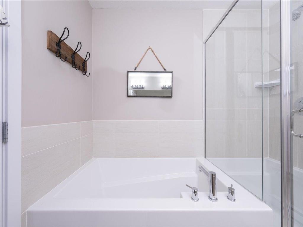 Listing Image for R3103065