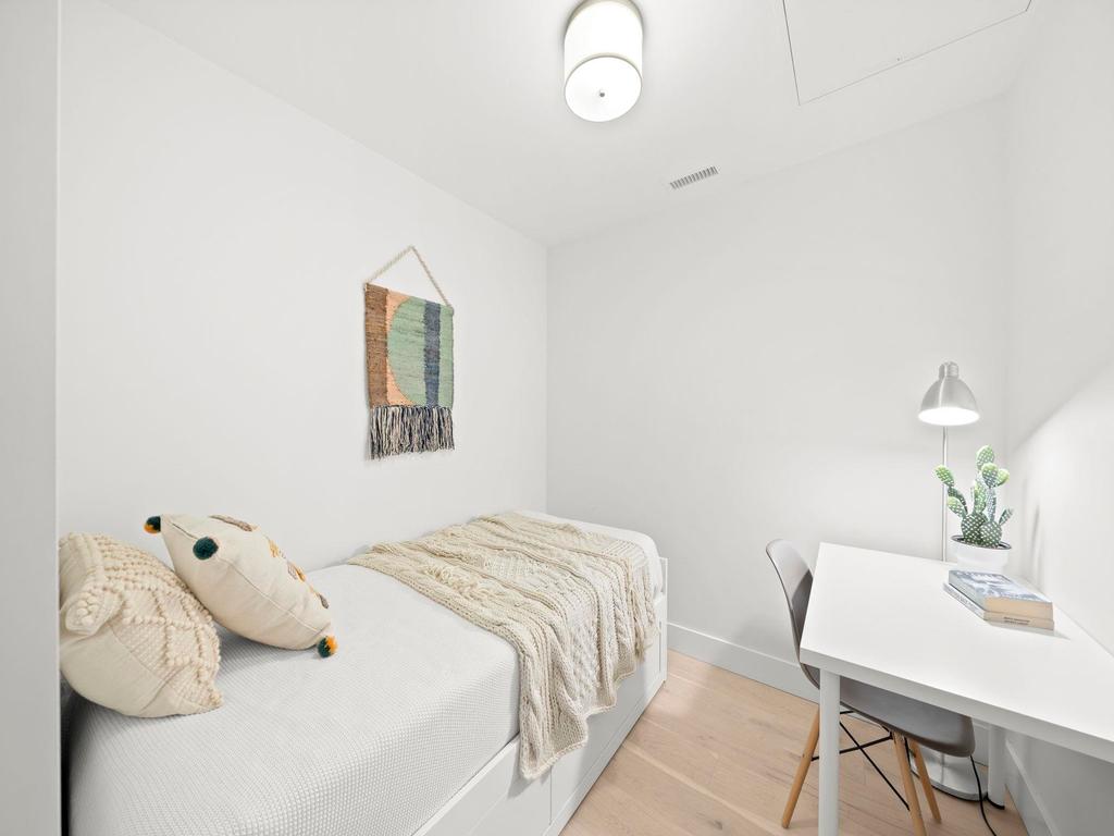 Listing Image for R3103073