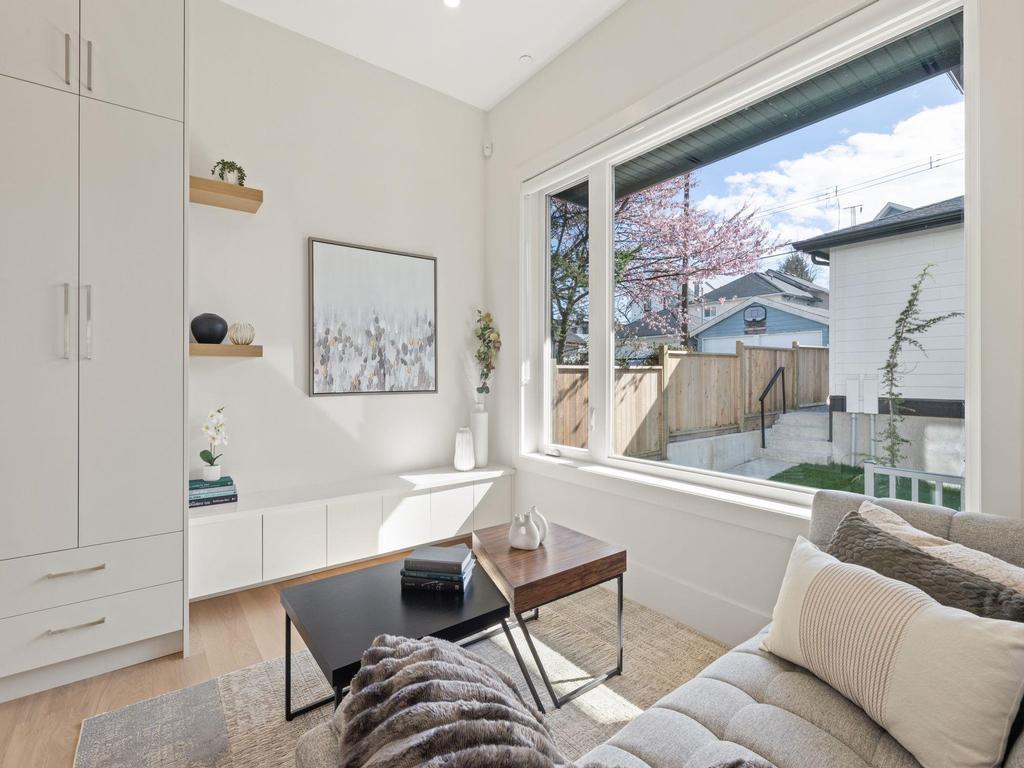 Listing Image for R3103075