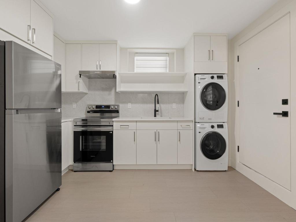 Listing Image for R3103075