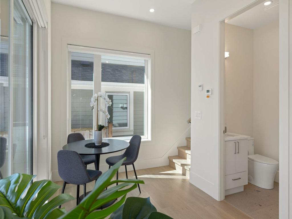 Listing Image for R3103075