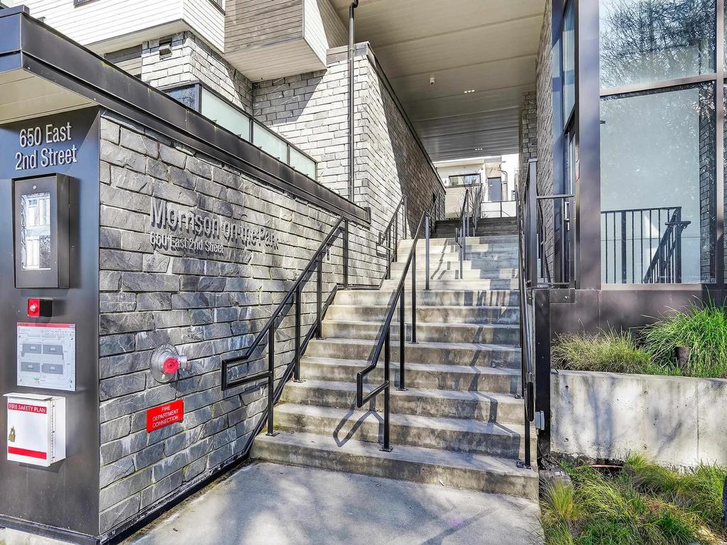 Listing Image for R3103095