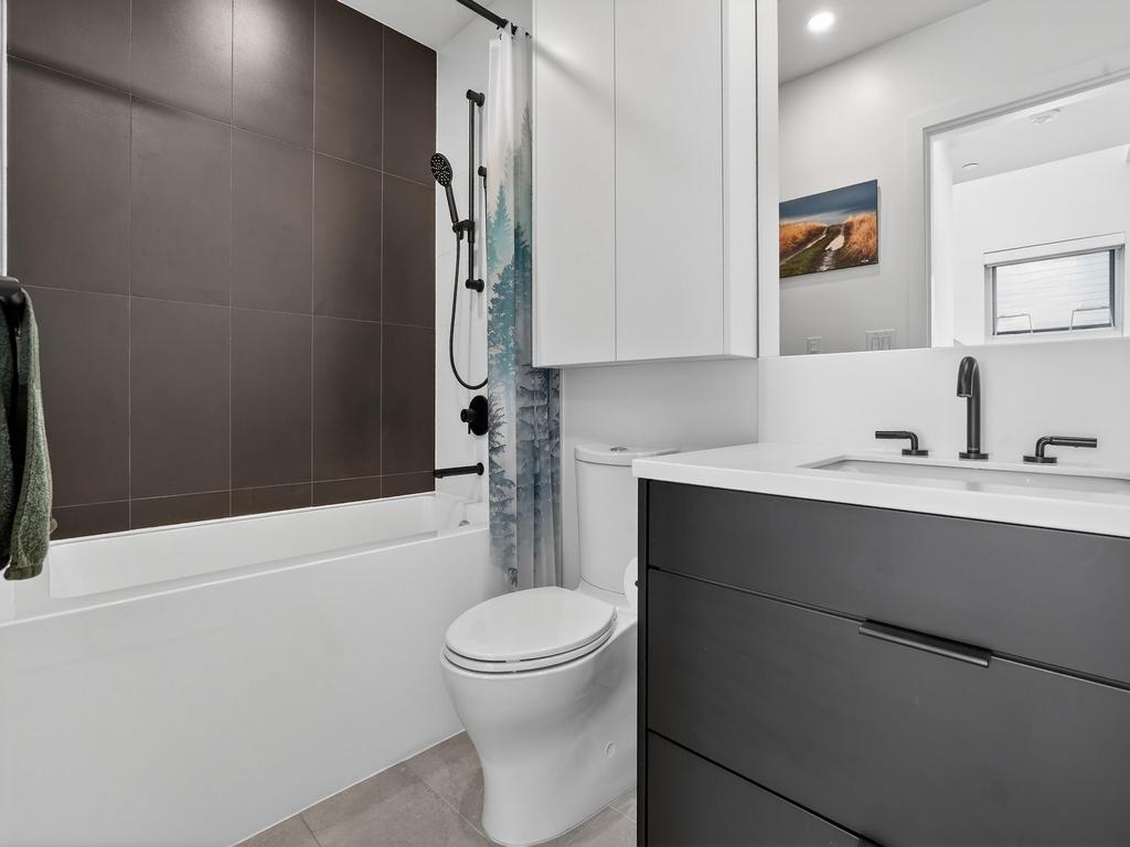 Listing Image for R3103095