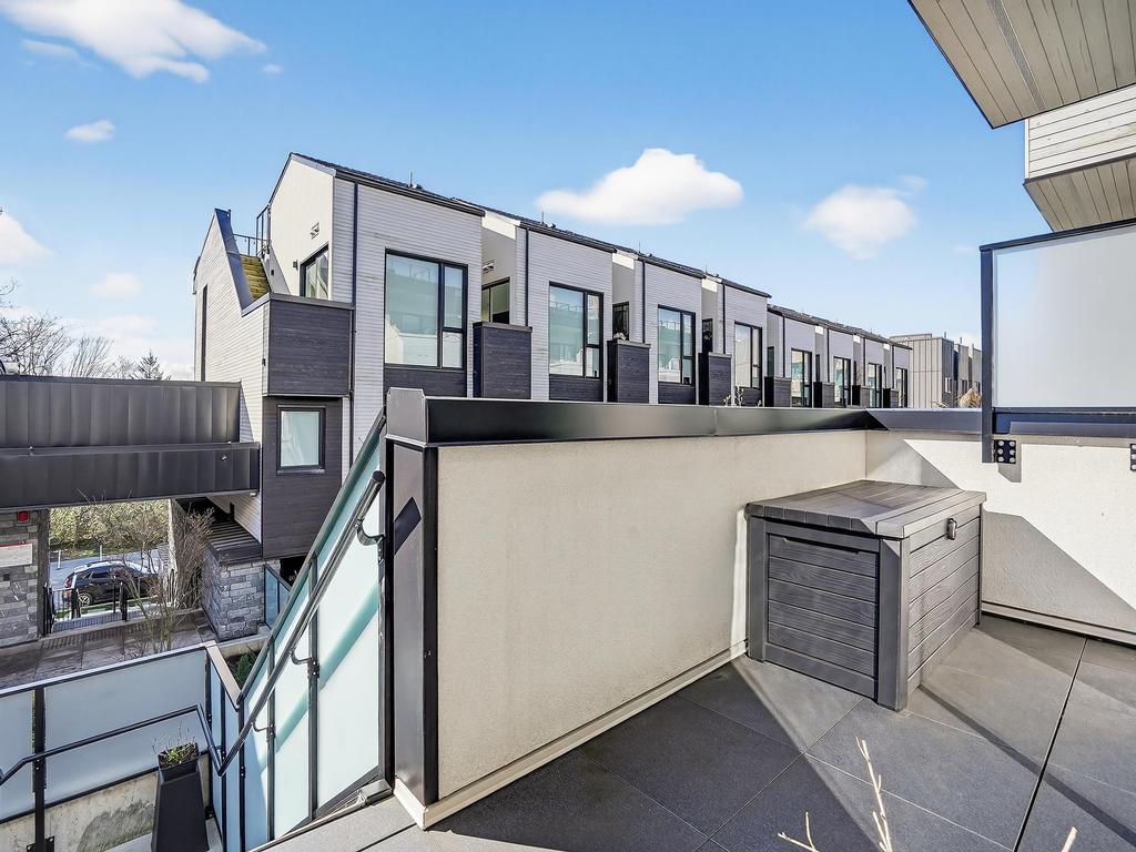 Listing Image for R3103095