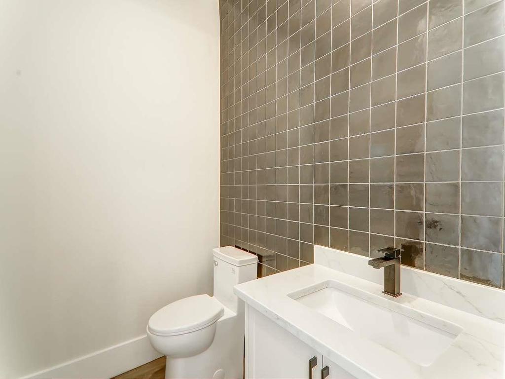 Listing Image for R3103126