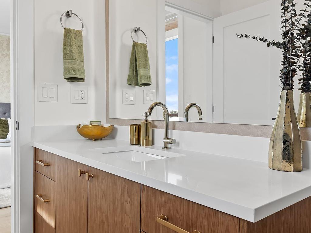 Listing Image for R3103129