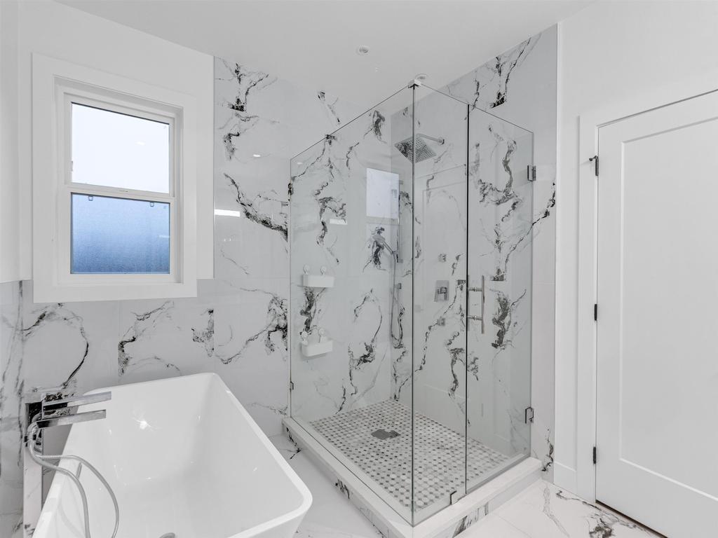 Listing Image for R3103176