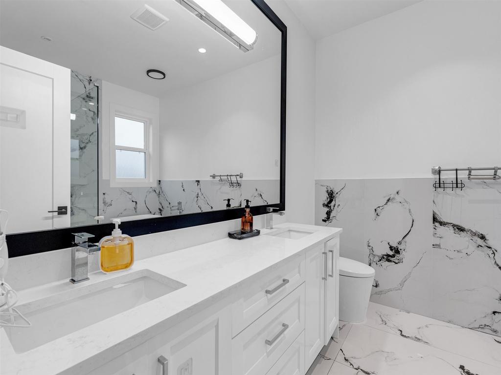 Listing Image for R3103176