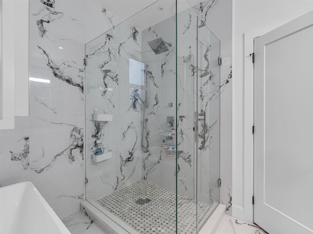 Listing Image for R3103176