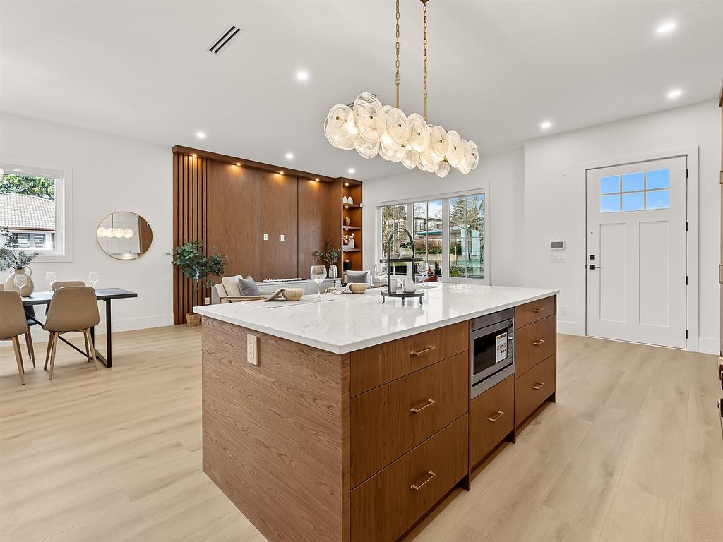 Listing Image for R3103179