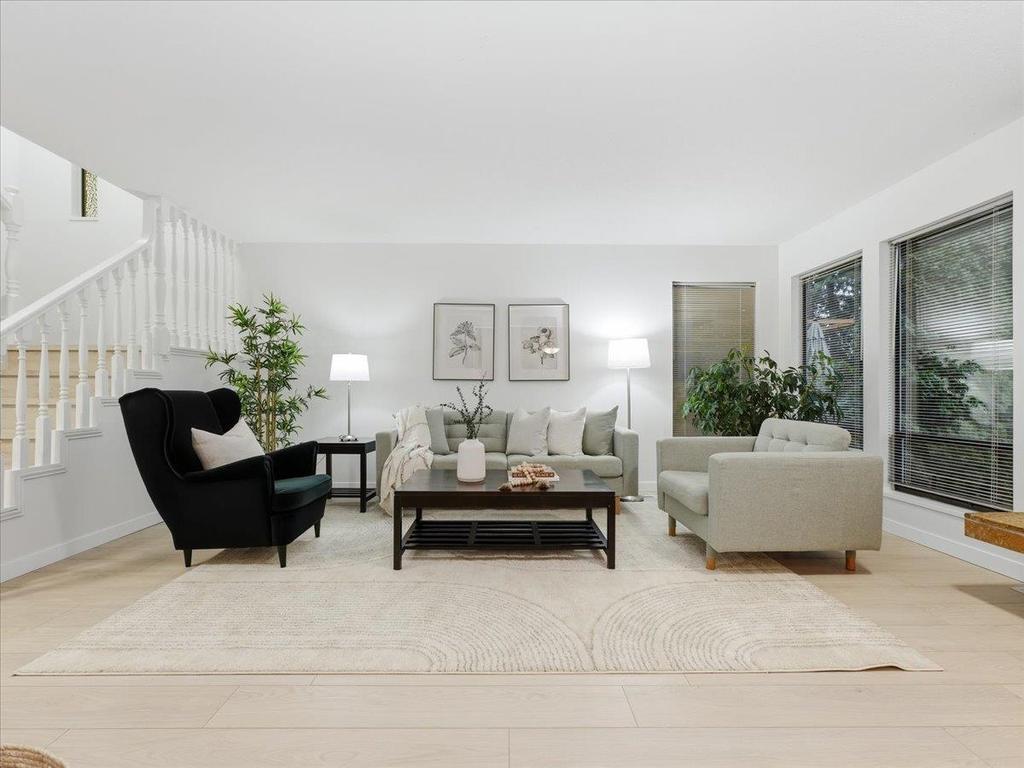 Listing Image for R3103203