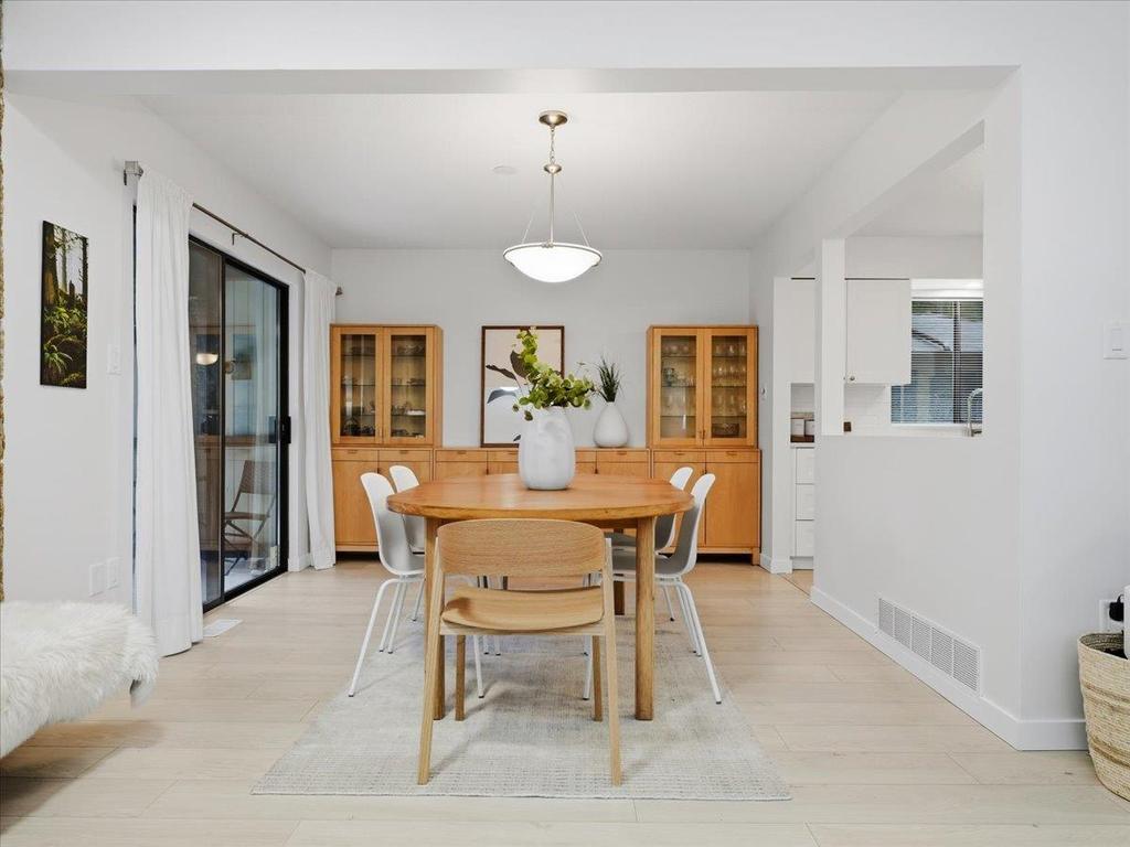 Listing Image for R3103203