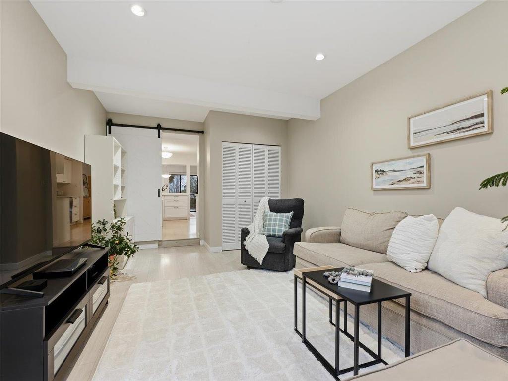 Listing Image for R3103203