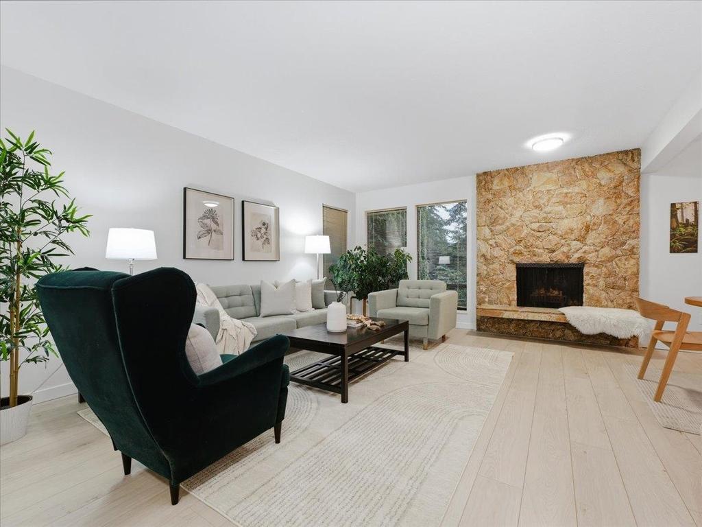 Listing Image for R3103203