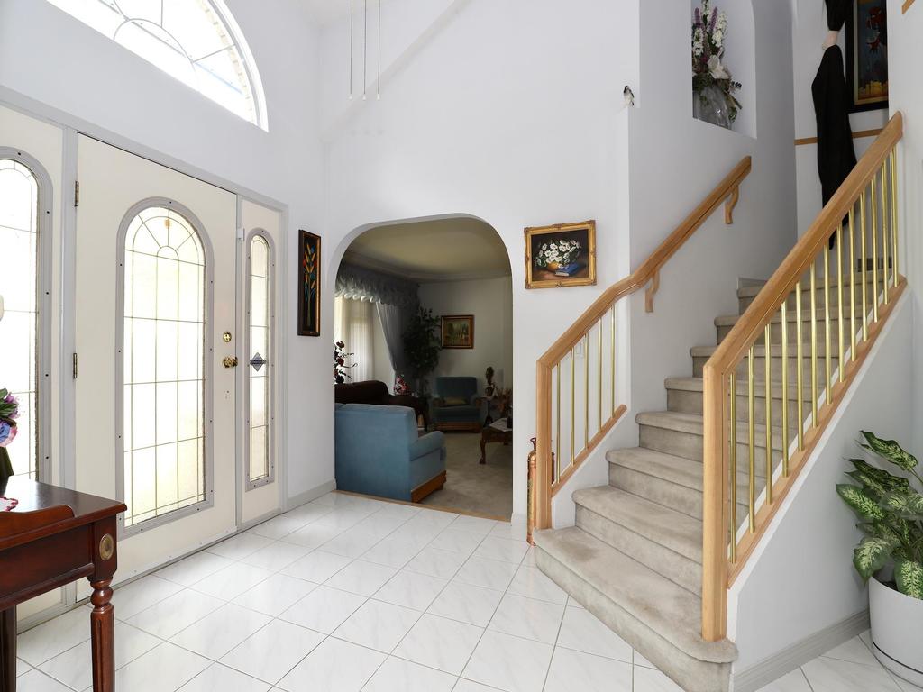 Listing Image for R3103204