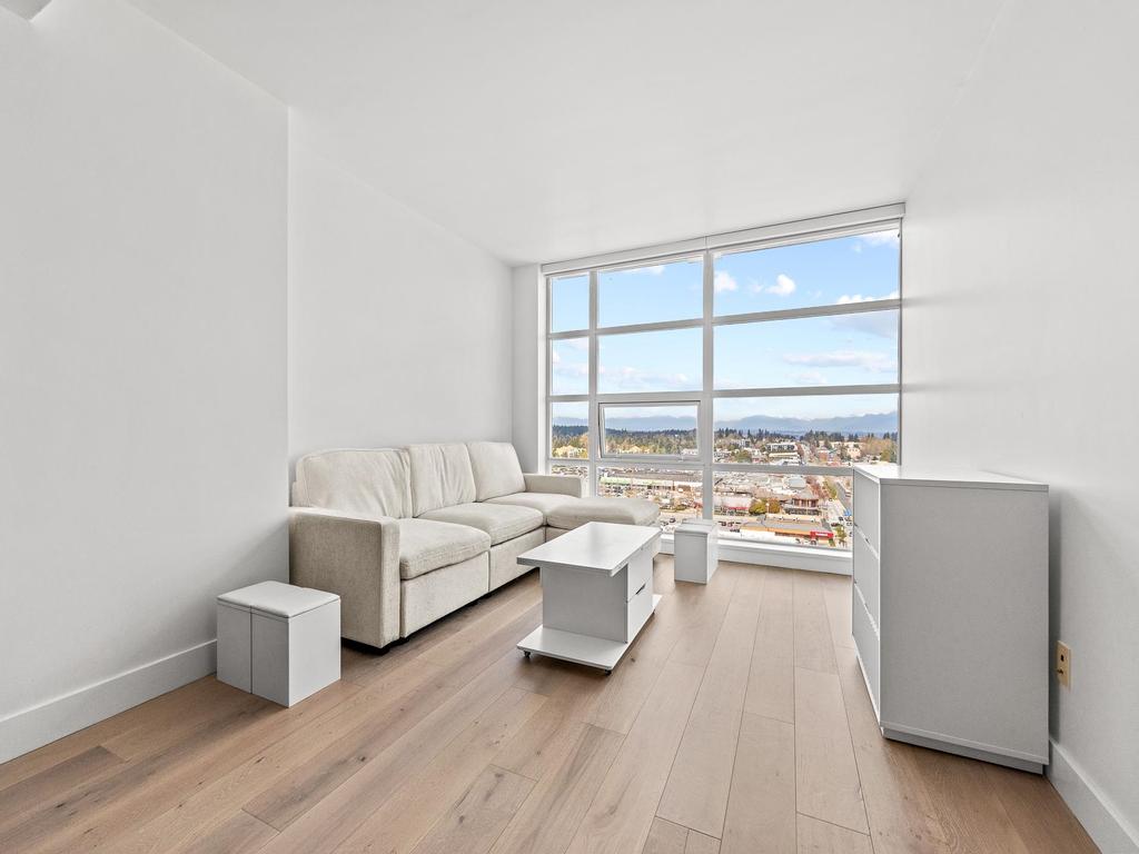 Listing Image for R3103220