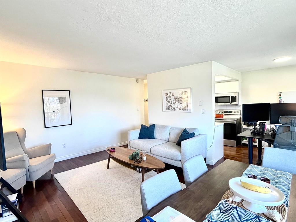 Listing Image for R3103230