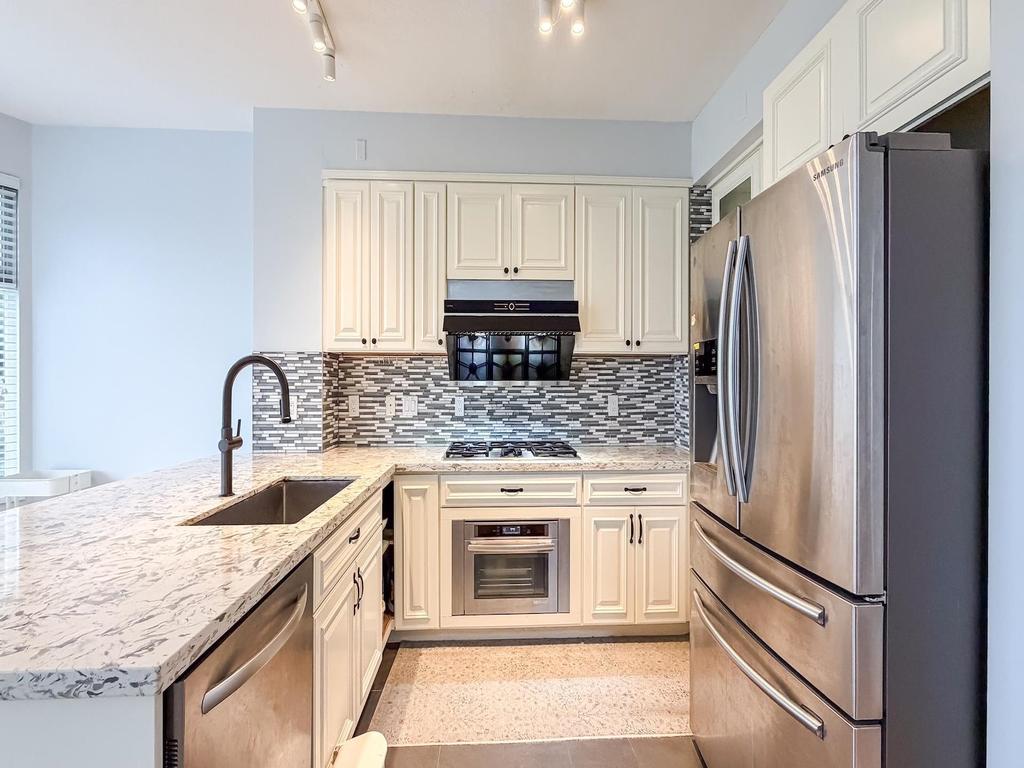 Listing Image for R3103232