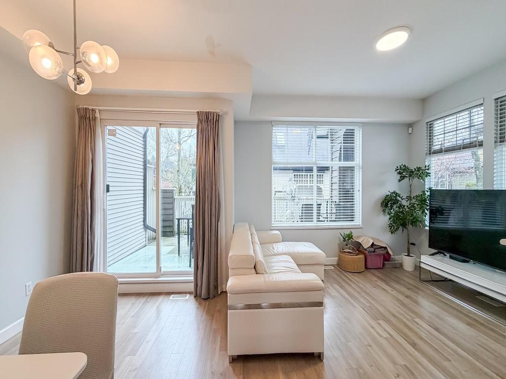 Listing Image for R3103232