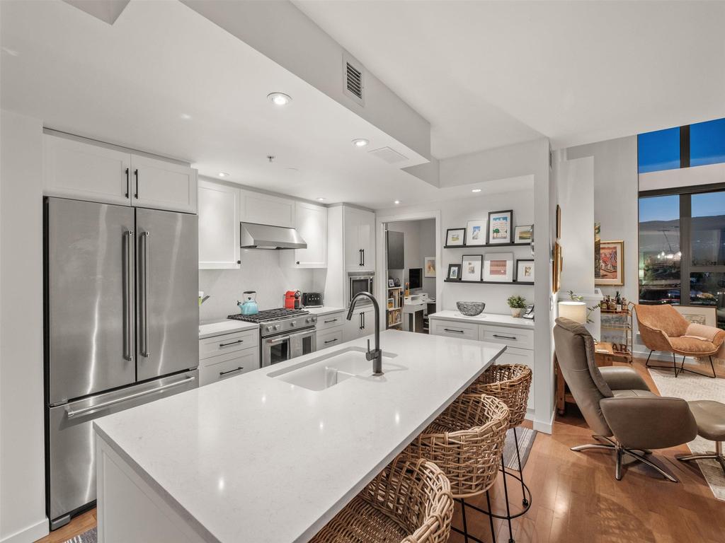 Listing Image for R3103270