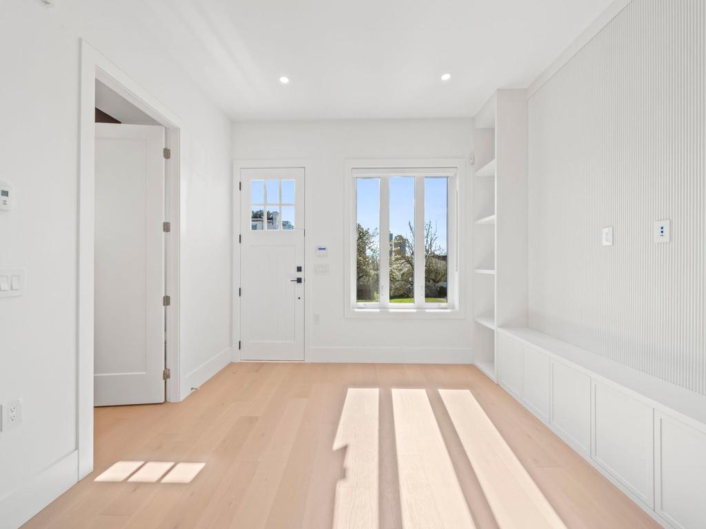 Listing Image for R3103278