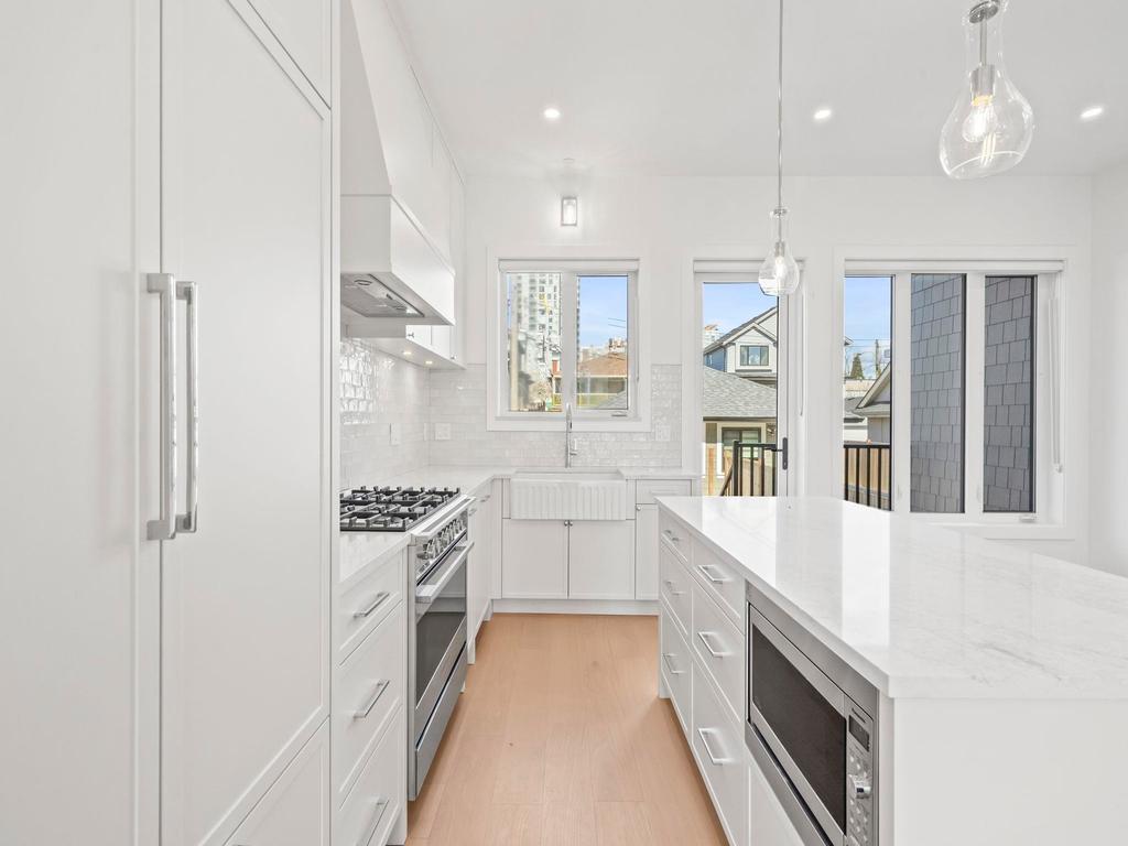 Listing Image for R3103278