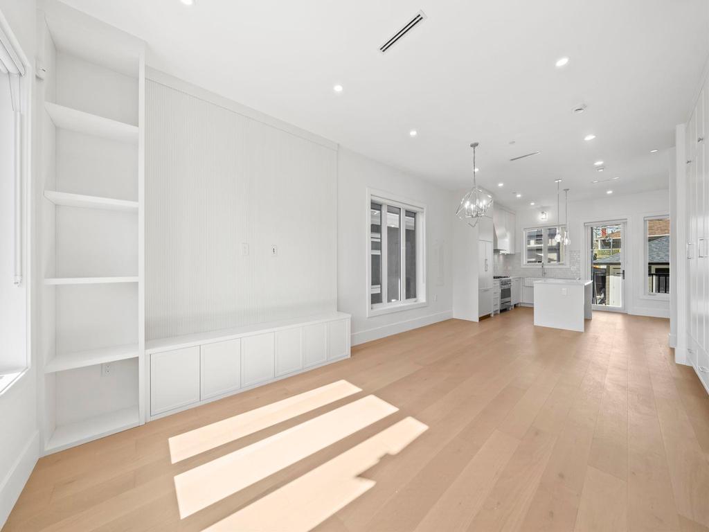 Listing Image for R3103278