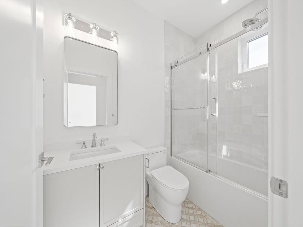 Listing Image for R3103278