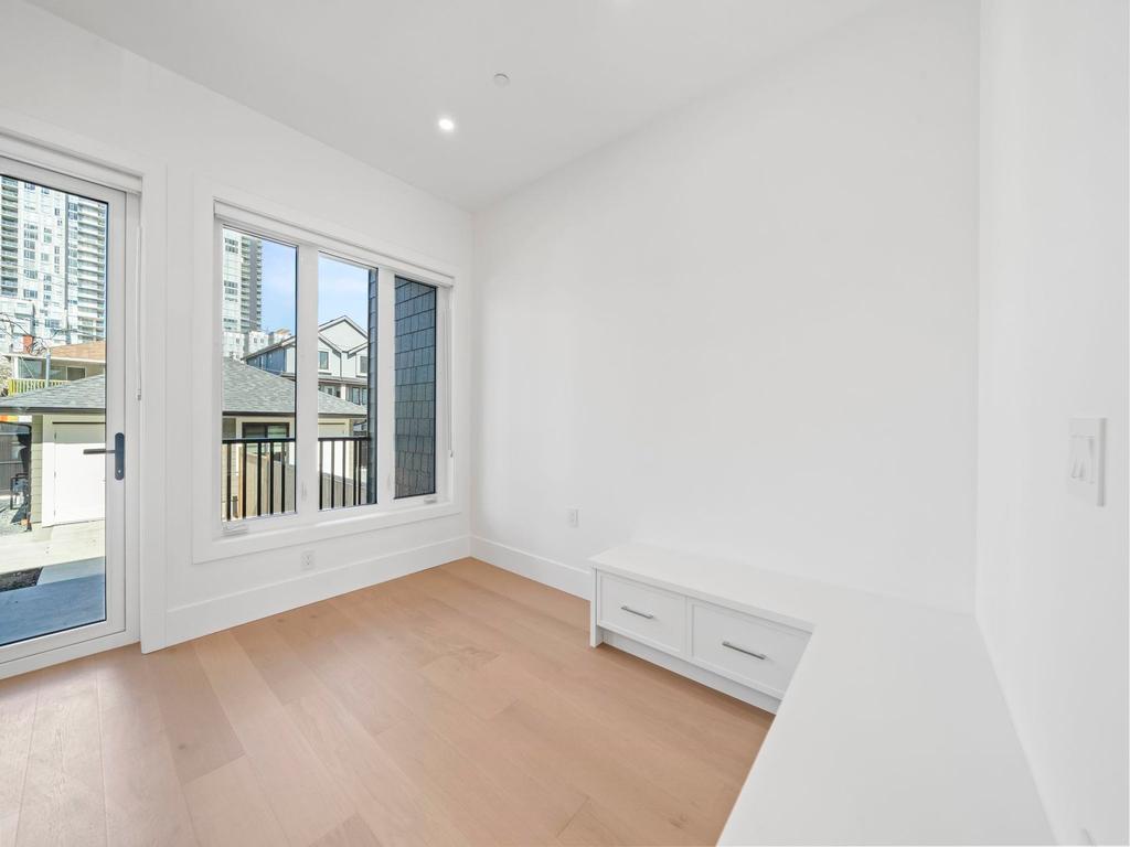 Listing Image for R3103278