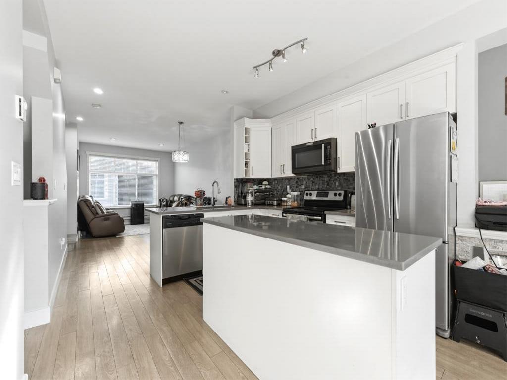 Listing Image for R3103283