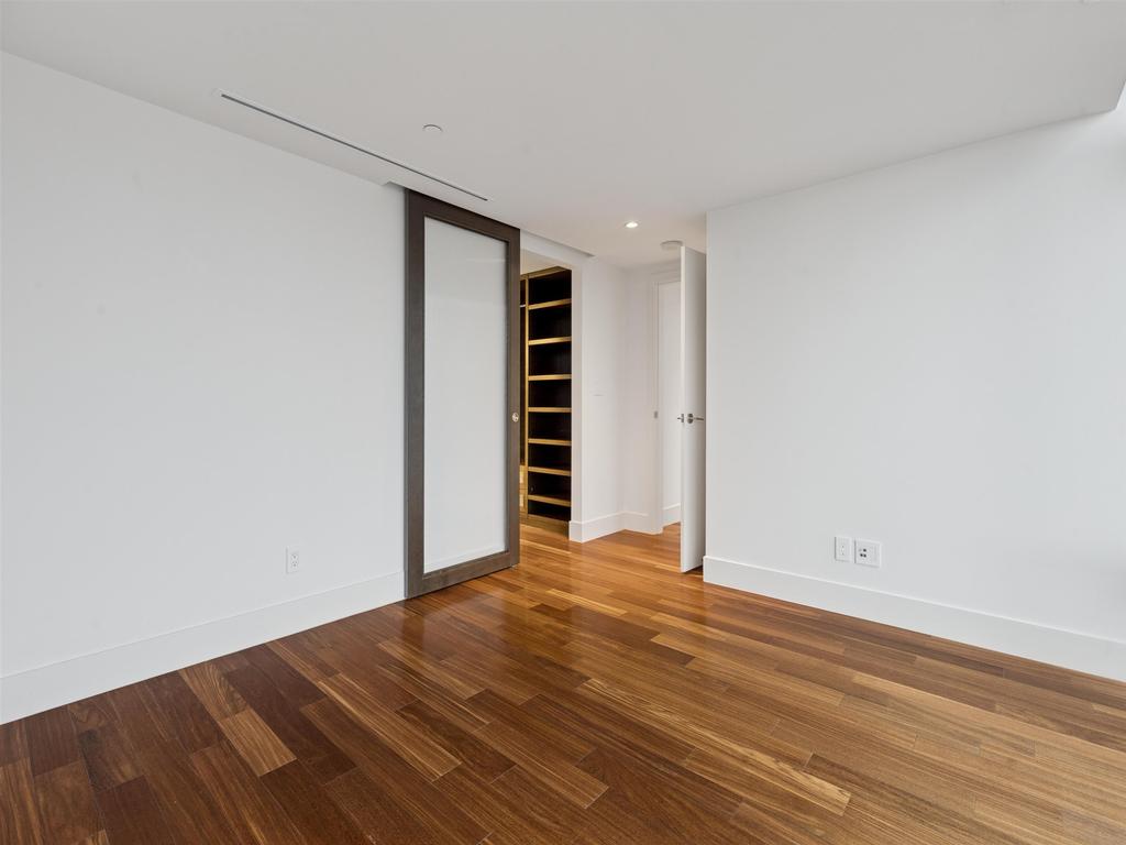 Listing Image for R3103315