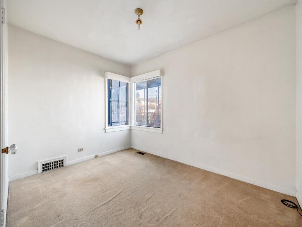 Listing Image for R3103347